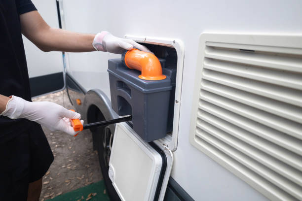 Best Construction site porta potty rental  in Russell, KS